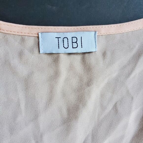 Tobi Cream Pink Blouse - Picture 2 of 9